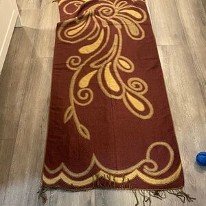 Elegant Brown and Gold Scarf